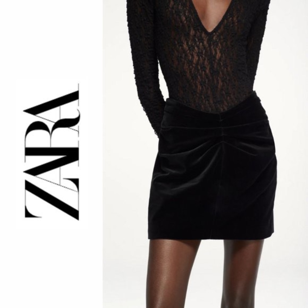 Zara Black M Velvet Skirt